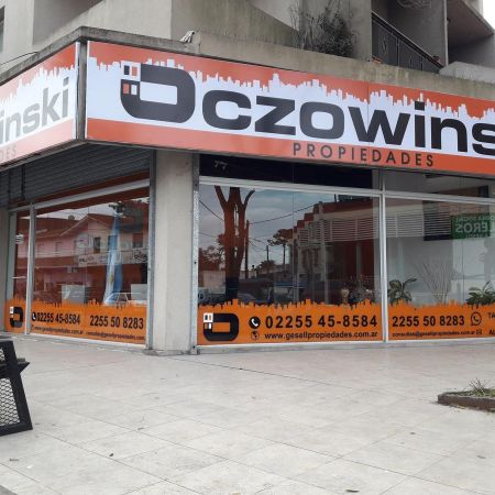 Oczowinski Propiedades